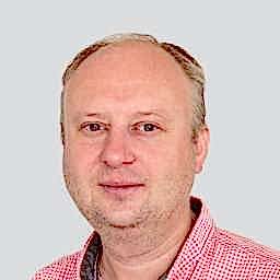 Олег Павличенко