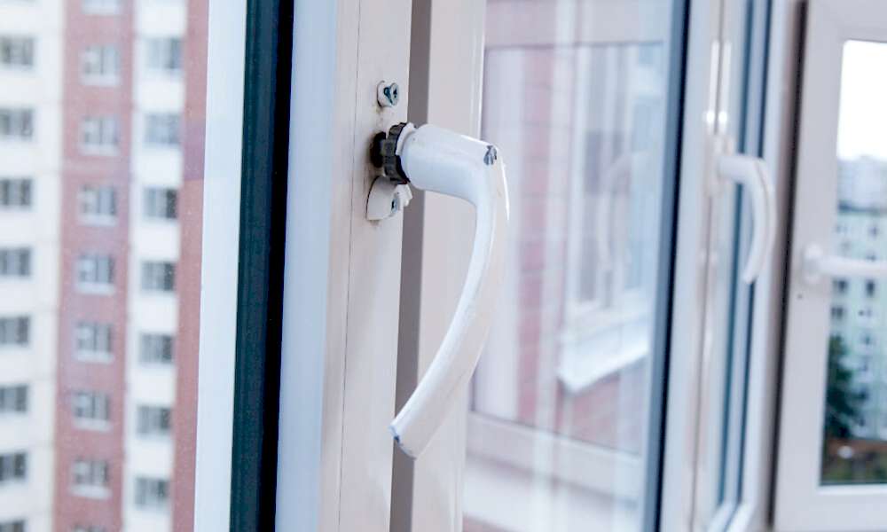 Правильный замер оконного проема - гарантия качества пластикового окна.