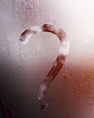 Почему стеклопакет запотевает изнутри и что с этим делать?