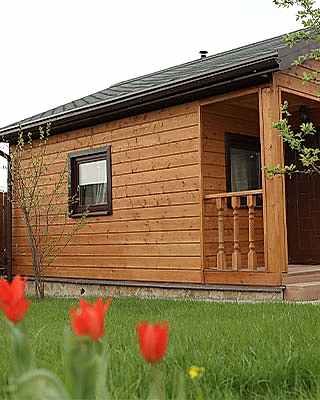 Какие окна лучше поставить в частном доме