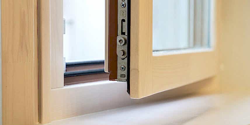 Выбираем фурнитуру для пластиковых окон: критерии и рейтинг брендов - 4