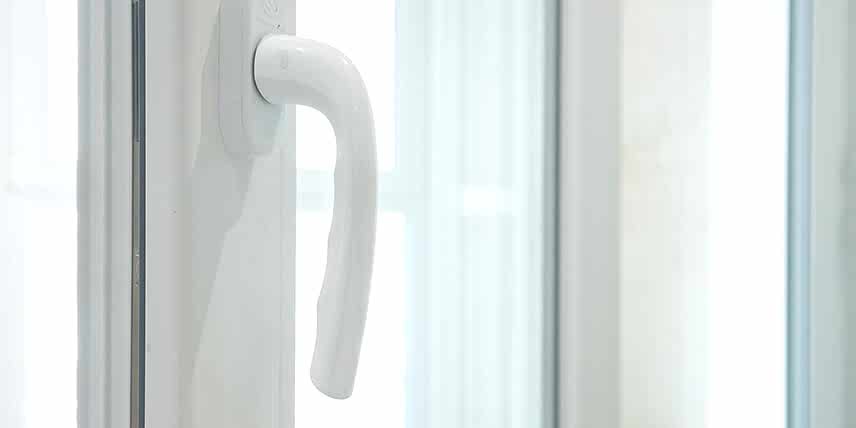 Как утеплить пластиковые окна на зиму своими руками? - 2 Как утеплить пластиковые окна на зиму своими руками? - 2