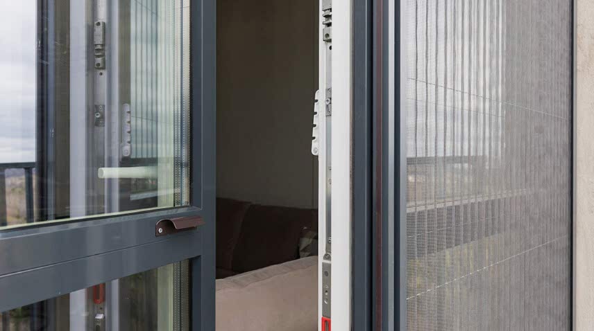 Как отрегулировать балконную дверь - 4 Как отрегулировать балконную дверь - 4