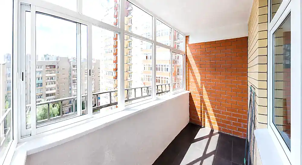 Остекление балконов и лоджий