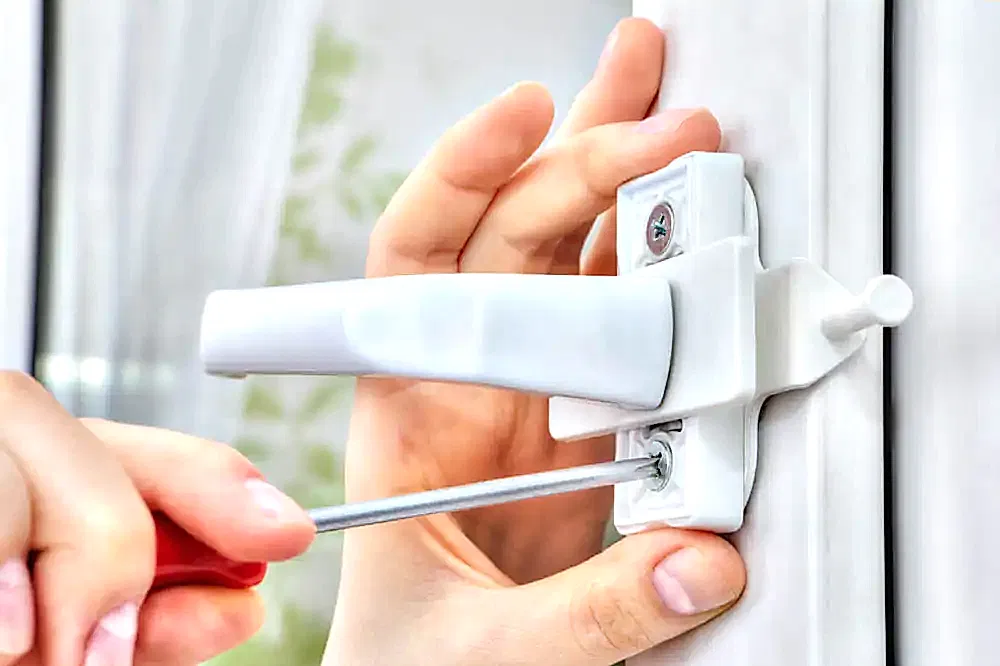 Как самостоятельно отрегулировать пластиковые окна
